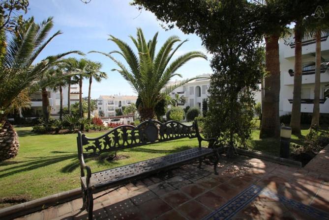 Atico Maravilloso Y Tranquilo, Ideal Desconectar Estepona